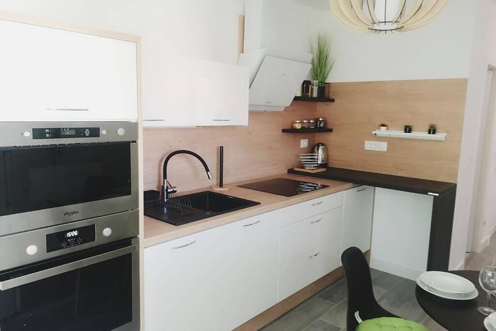 Apartman Levi بولا المظهر الخارجي الصورة